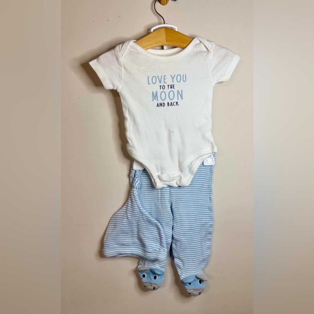 Koalababy | Blue and White Baby Boy Onesie, Pants, & Hat Set | 3-6 Months